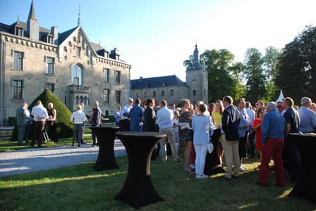Apéritif d'accueil et concert jazz devant le château